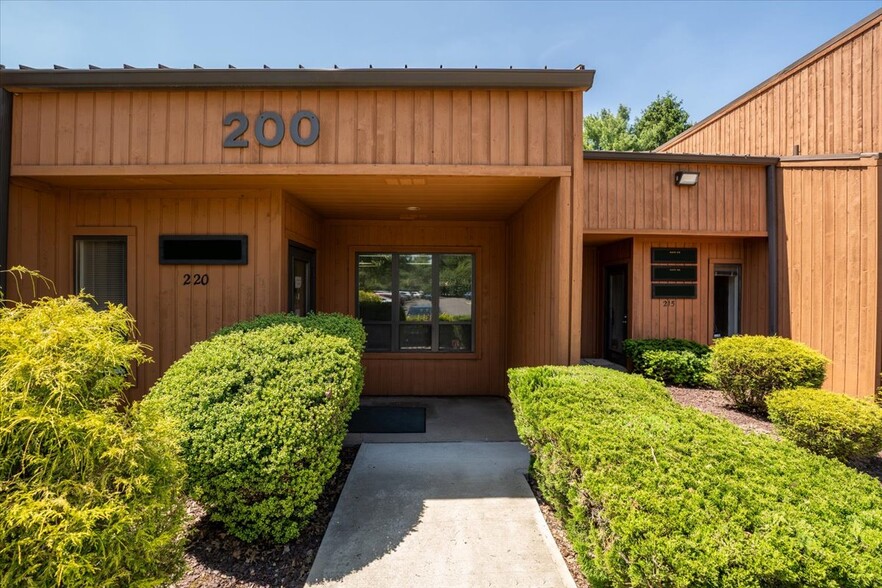 Primary Photo Of 666 Plainsboro Rd, Plainsboro Office For Lease