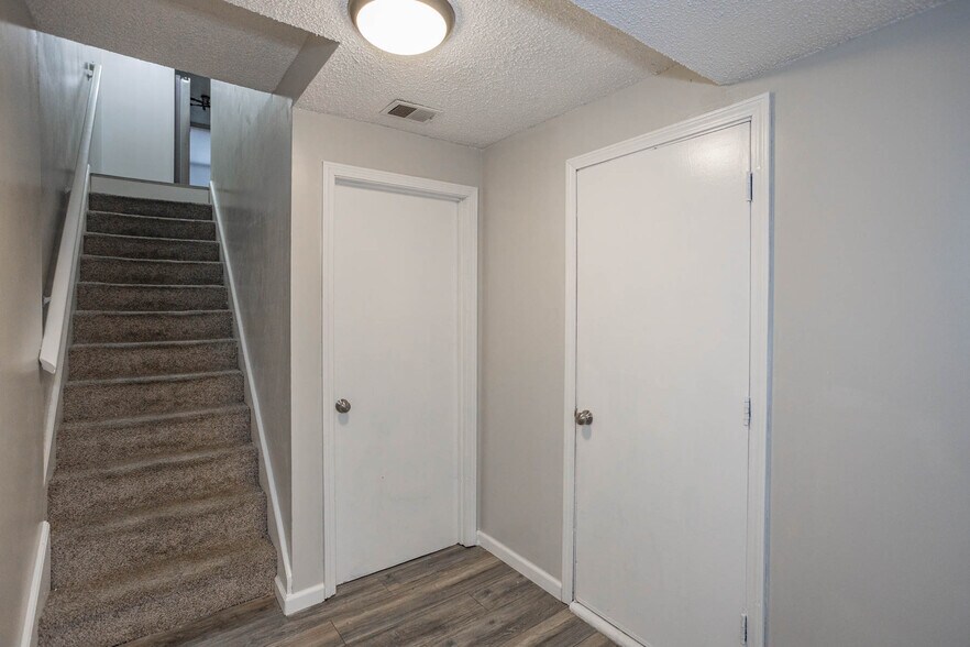 More Photos Of 3108 Eaton St, Kansas City Multifamily For Sale
