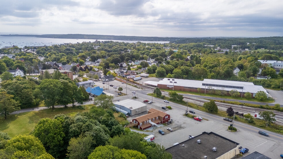 More Photos Of 193 Park St, Rockland Freestanding For Sale