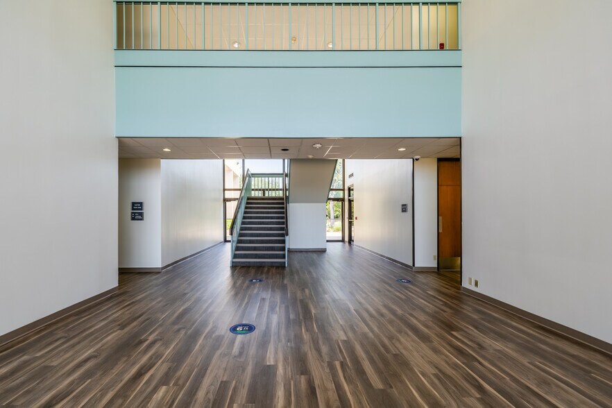 More Photos Of 9330 Amberton Pky, Dallas Office For Lease