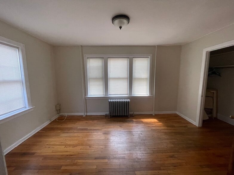 More Photos Of 11-15 Whitney Ave, Floral Park Apartments For Sale
