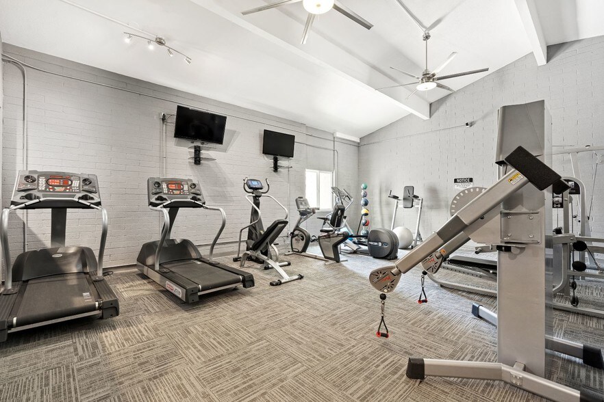 More Photos Of 6666 E Golf Links Rd, Tucson Apartments For Sale