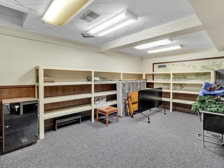 More Photos Of 624 W Main St, Sylva Bank For Sale
