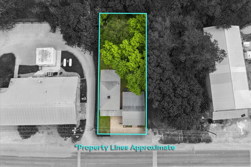 More Photos Of 112 Royal St, Salado Freestanding For Sale