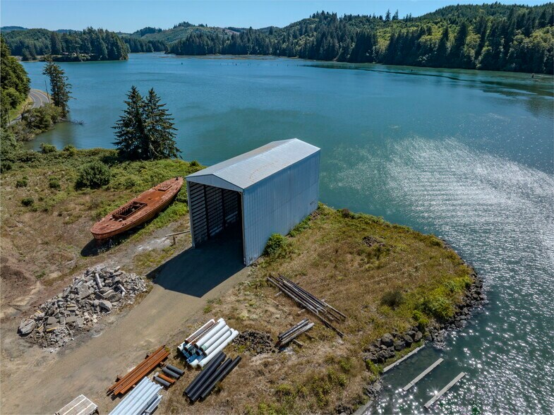 More Photos Of 5262 Yaquina Bay Rd, Newport Marina For Sale