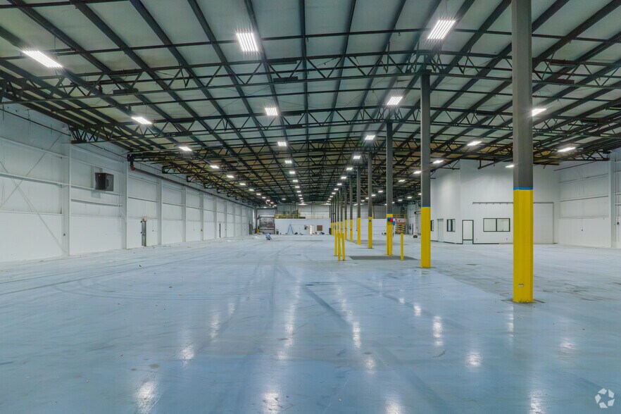 More Photos Of 8400 Ronda Dr, Canton Warehouse For Lease