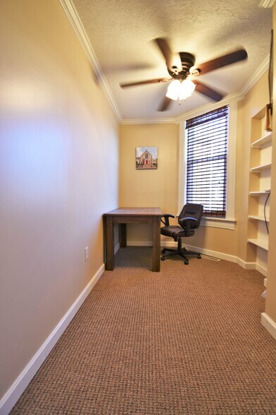 More Photos Of 281 Main St, Greenville Medical For Sale