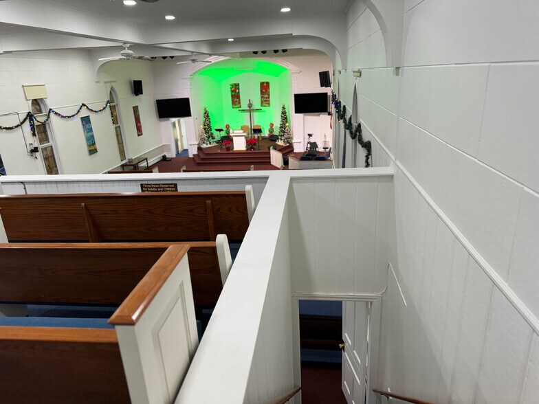 More Photos Of 45504 Cass Ave, Utica Religious Facility For Sale