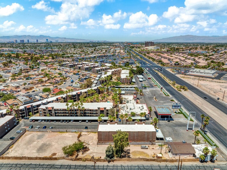 More Photos Of 5690 Boulder Hwy, Las Vegas Storefront Retail Office For Sale