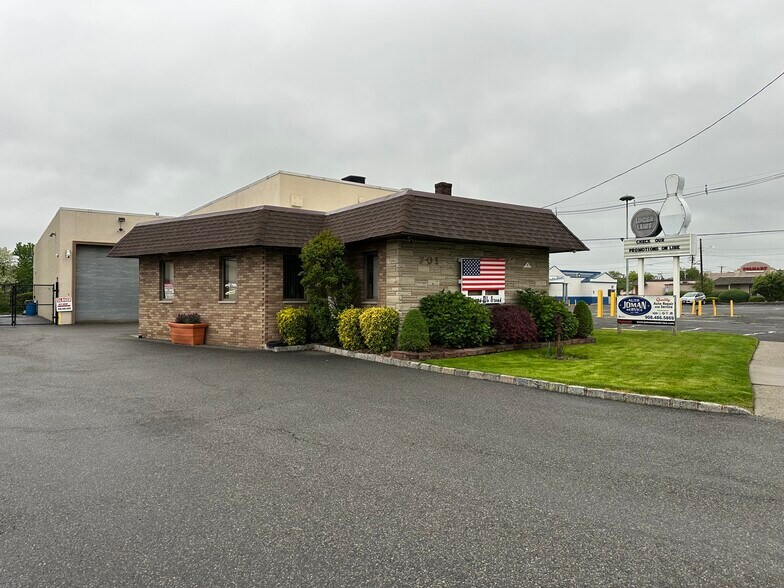 Primary Photo Of 701 N Stiles St, Linden Land For Lease