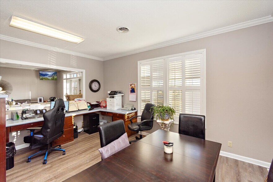 More Photos Of 1980 Old Fort Pky, Murfreesboro Office For Lease