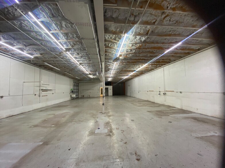 More Photos Of 340 SW 21st Ter, Fort Lauderdale Warehouse For Lease