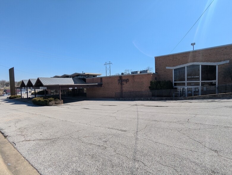 Primary Photo Of 1200 Centreville Ave, Belleville General Retail For Sale
