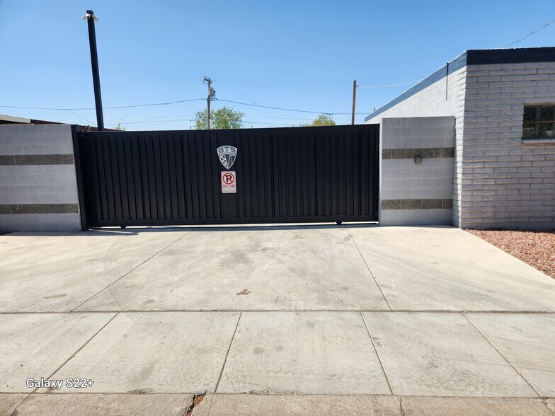 More Photos Of 1617-1621 W Latham St, Phoenix Land For Lease