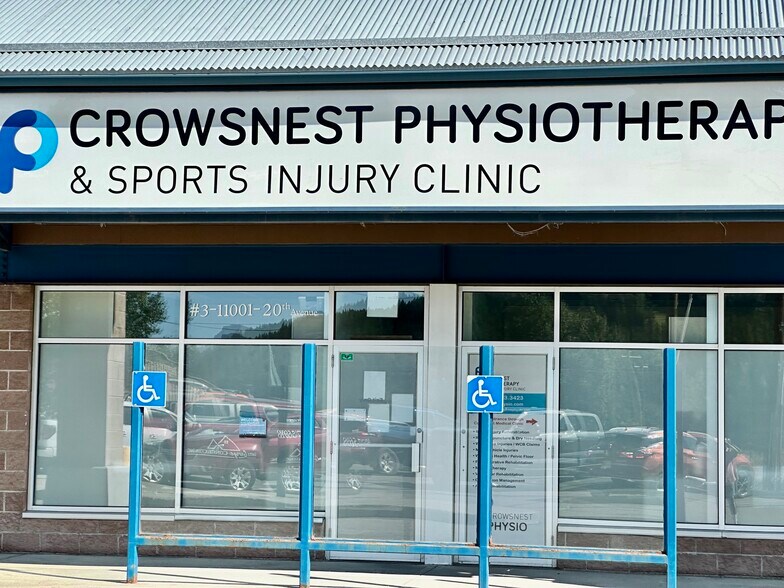 More Photos Of 11001 20 Av, Blairmore Freestanding For Sale