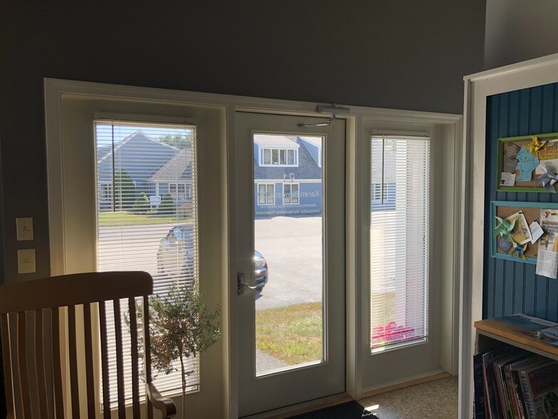 More Photos Of 62 Portland Rd, Kennebunk Medical For Sale