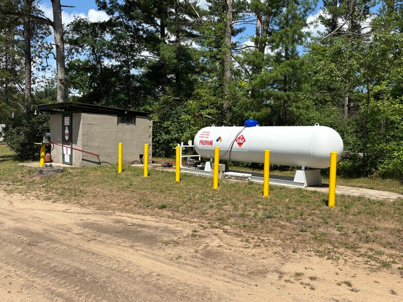 More Photos Of 7332 S M-37, Baldwin Hotel For Sale