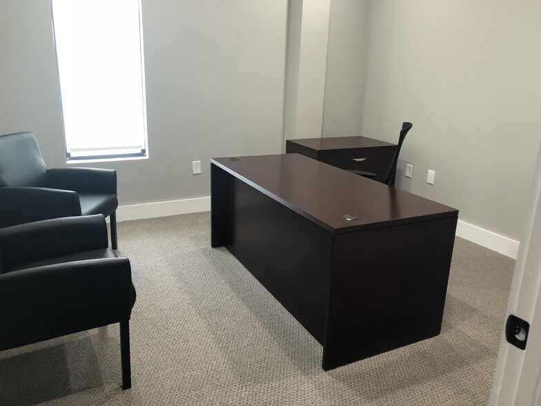More Photos Of 255 Gateway Dr, Bethlehem Coworking Space