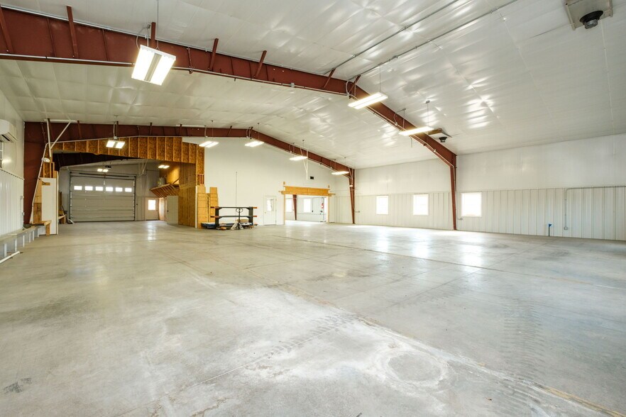 More Photos Of 3315 Harpine Highway, Rockingham Industrial For Sale