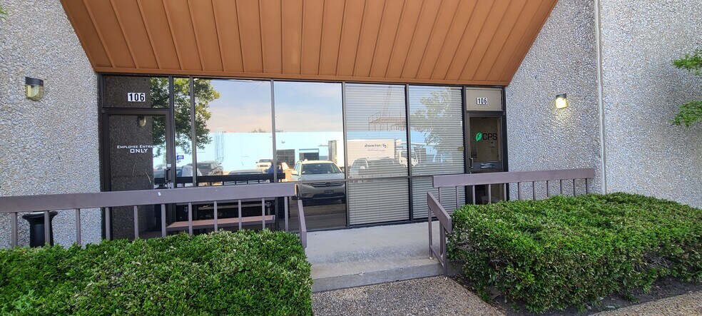 More Photos Of 1110 Collins Blvd E, Richardson Light Manufacturing For Lease