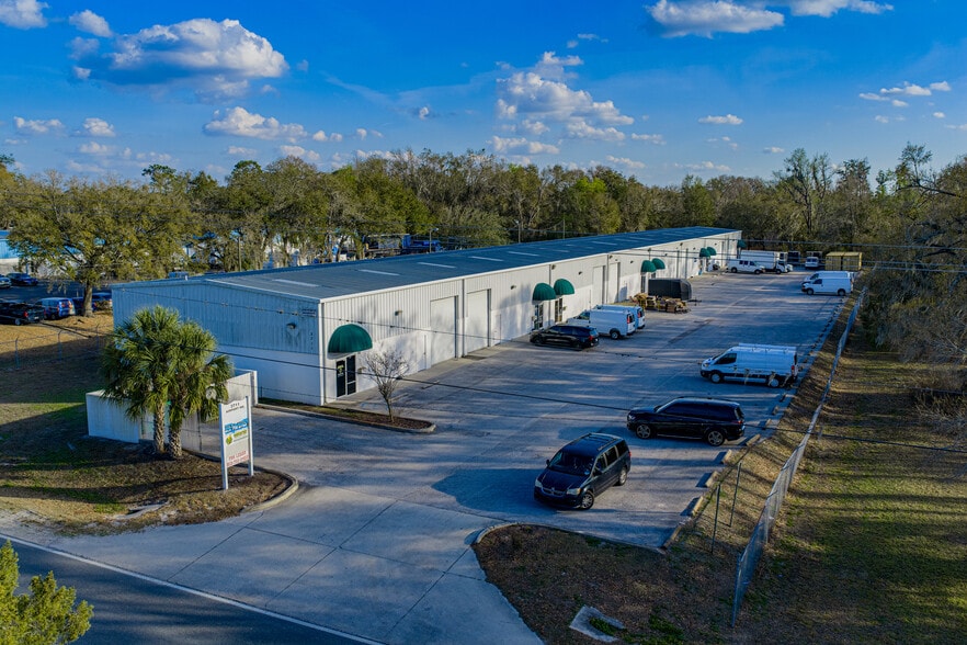 Primary Photo Of 2711 Airport Rd, Plant City Industrial For Sale