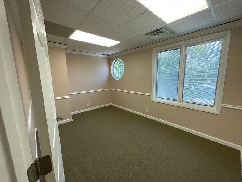 More Photos Of 4541 S 700 E, Salt Lake City Office For Lease