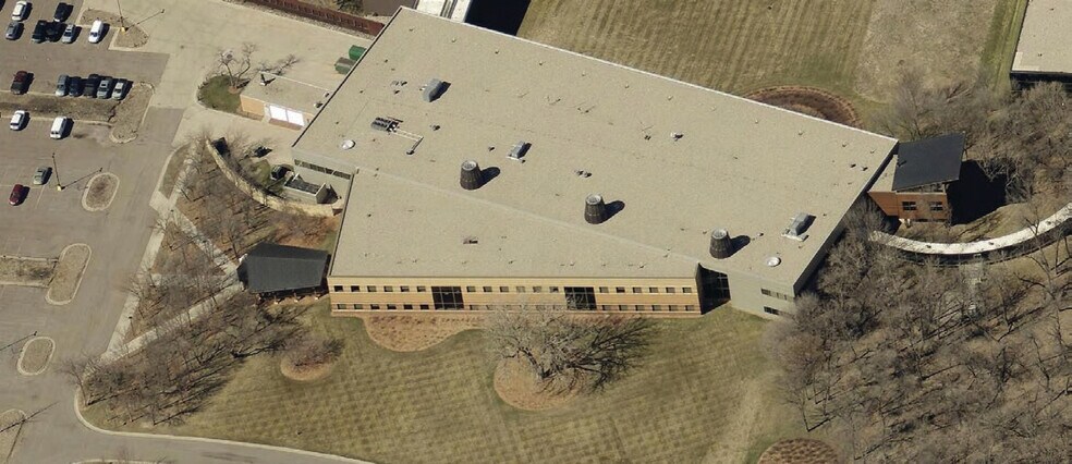 More Photos Of 3900 Great Plains Dr S, Fargo Office For Sale