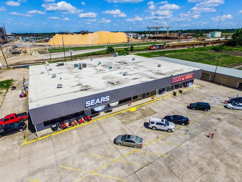 More Photos Of S Ave B @ S. of Ave. B & Willis Ave., Bogalusa Unknown For Lease