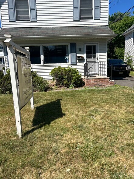 More Photos Of 14 Elm St, Harrington Park Office Residential For Lease