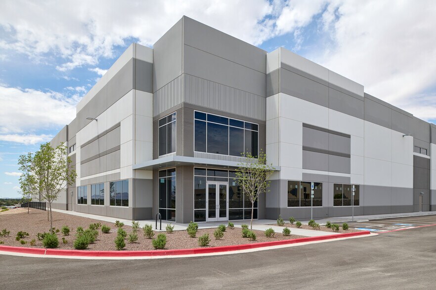 More Photos Of 8900 Escobar Dr, El Paso Distribution For Sale