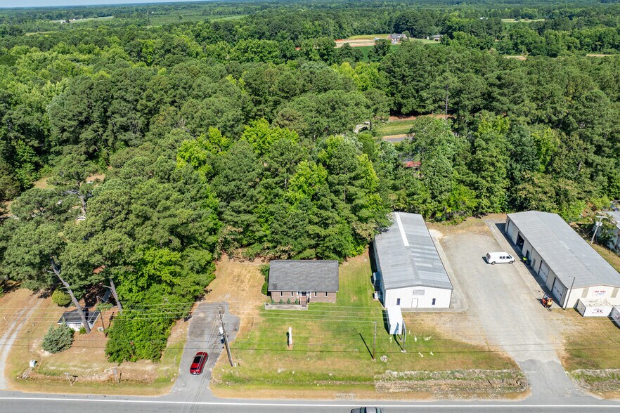 More Photos Of 4334 S Hathaway Blvd, Rocky Mount Medical For Lease