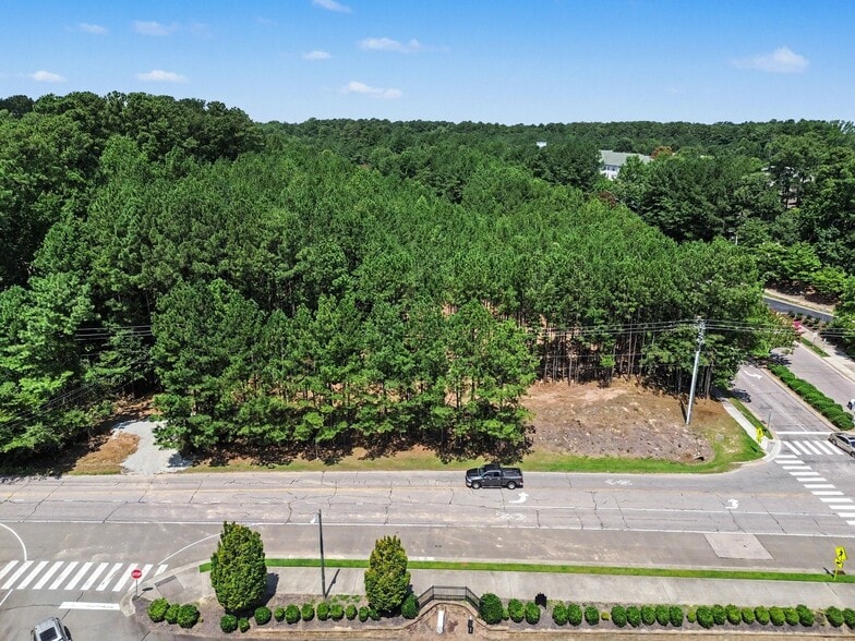 More Photos Of 810 W Chatham St, Cary Land For Sale