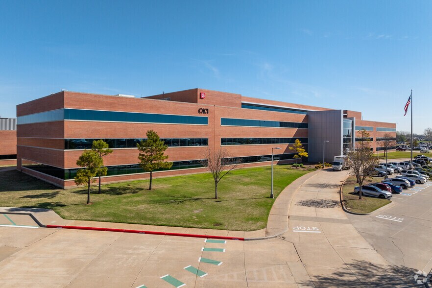 More Photos Of 7725 W Reno Ave, Oklahoma City Office For Lease