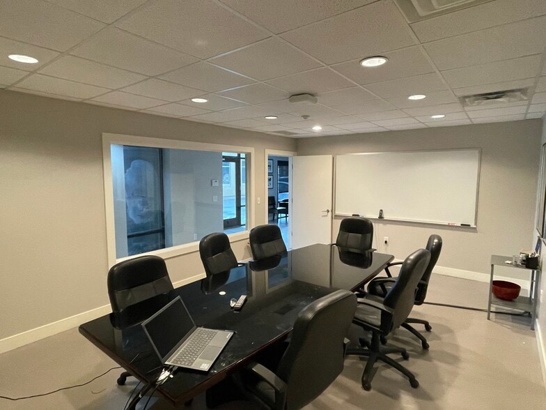 More Photos Of 455 E 200 S, Salt Lake City Office For Sale