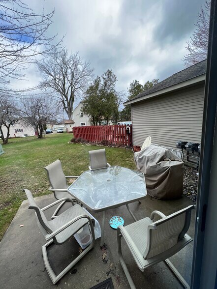 More Photos Of 333 Jackson St, Coleman Apartments For Sale