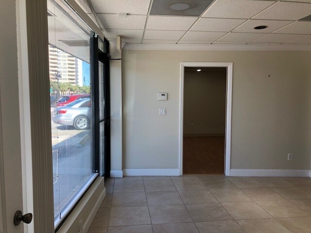More Photos Of 3418 N Ocean Blvd, Fort Lauderdale Storefront Retail Office For Lease