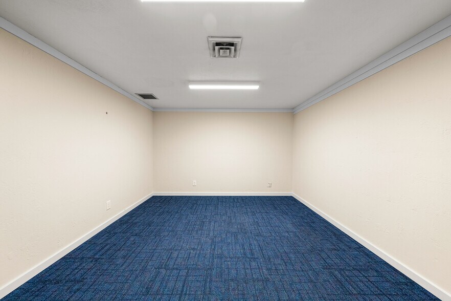 More Photos Of 960 E 2nd Ave, Durango Office For Sale