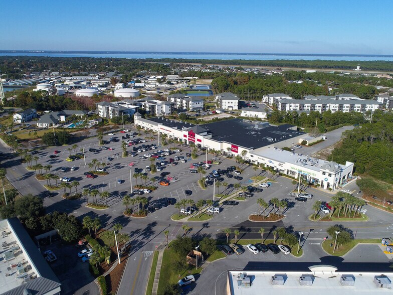 More Photos Of 981 Highway 98 Hwy E, Destin Unknown For Lease