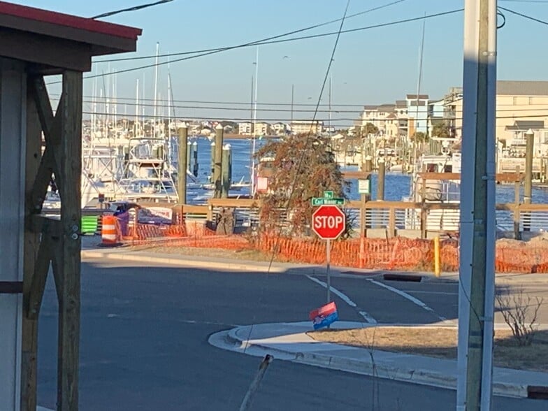 More Photos Of 219 Myrtle Ave, Carolina Beach Restaurant For Lease