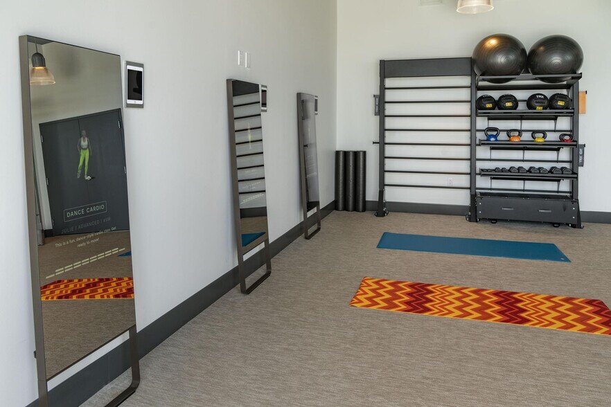 More Photos Of 405 NE 2nd St, Fort Lauderdale Apartments For Lease