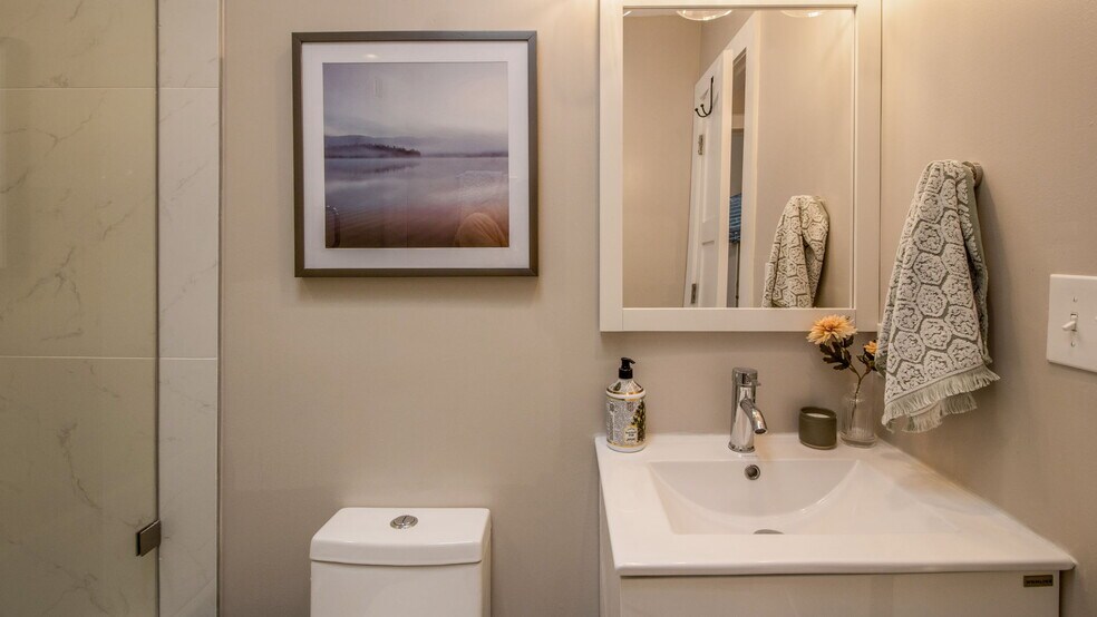 More Photos Of 1414-1416 Pennsylvania Ave SE, Washington Apartments For Sale