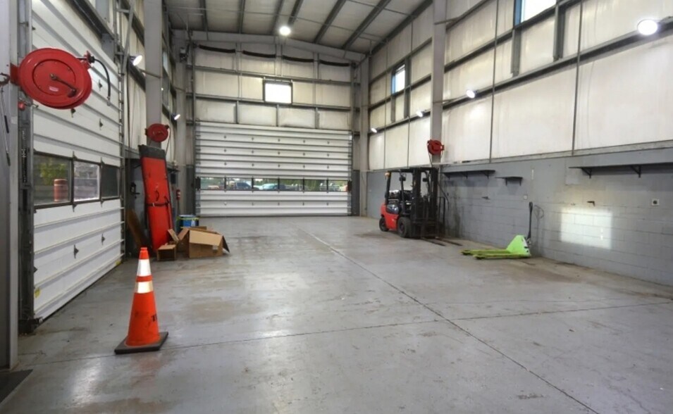More Photos Of 90 Tyler Pl, South Plainfield Warehouse For Sale
