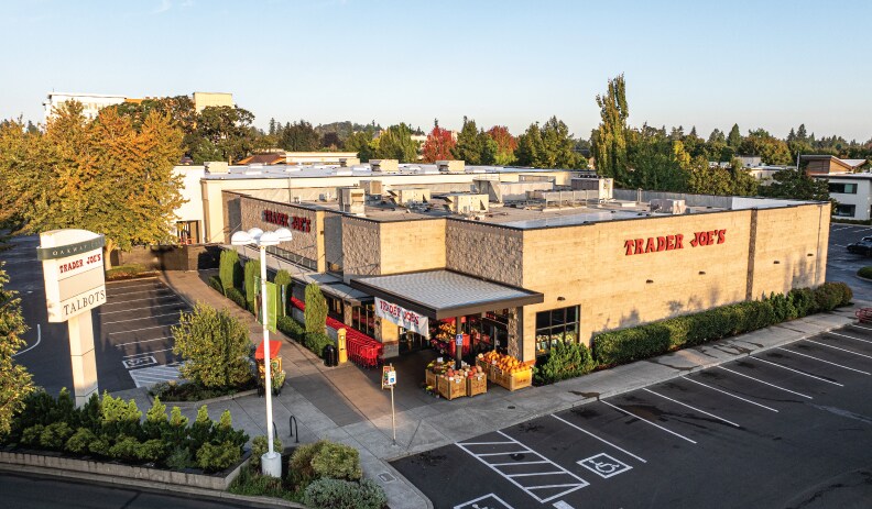 More Photos Of 95 Oakway Rd, Eugene Unknown For Lease