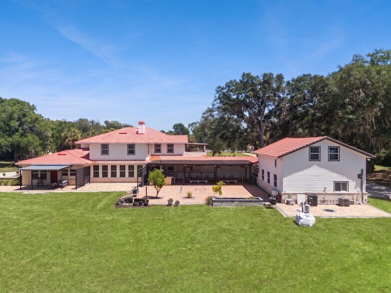 More Photos Of 1498 Markham Woods Rd, Longwood Flex For Sale