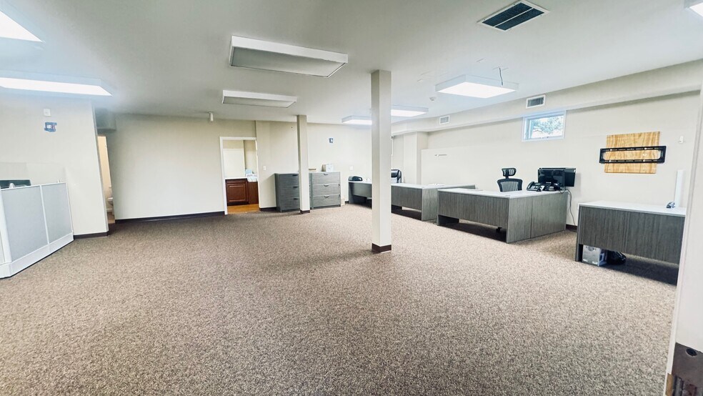 More Photos Of 1460 Route 17M, Chester Medical For Lease