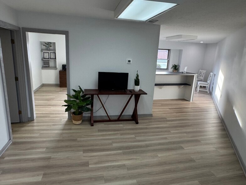 More Photos Of 23672 Lorain Rd, North Olmsted Industrial For Sale