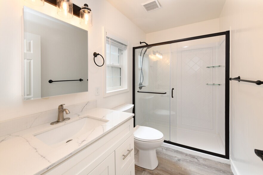 More Photos Of 534 Adams St, Albany Apartments For Sale