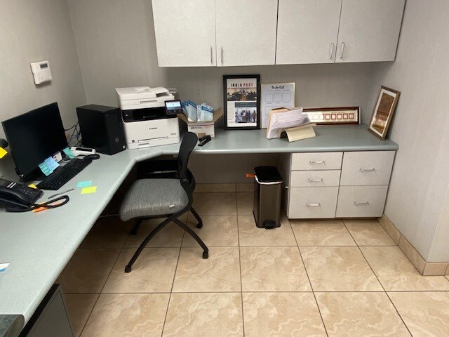 More Photos Of 5995-5997 Brockton Ave, Riverside Medical For Sale