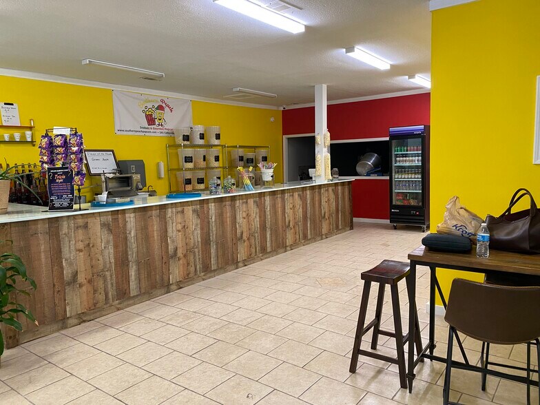 More Photos Of 545 Cotton Ave, Millen Restaurant For Sale