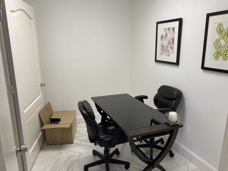 More Photos Of 1111 Kane Concourse, Bay Harbor Islands Loft Creative Space For Lease